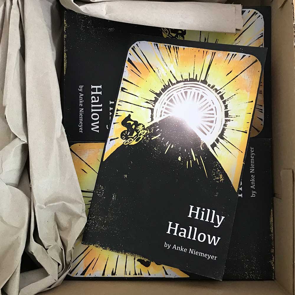Hilly Hallow - Novella by Anke Niemeyer